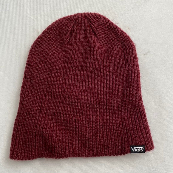burgundy vans beanie